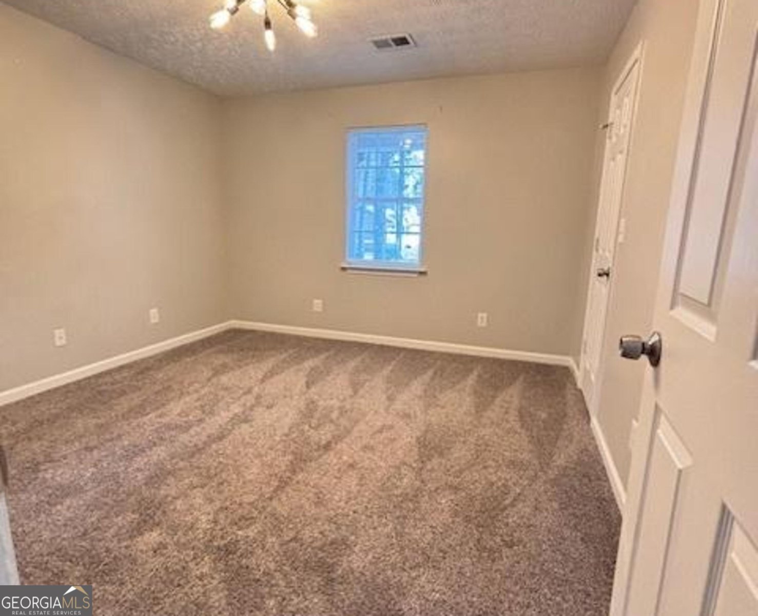 235 Riverbend Drive Covington - Photo 11