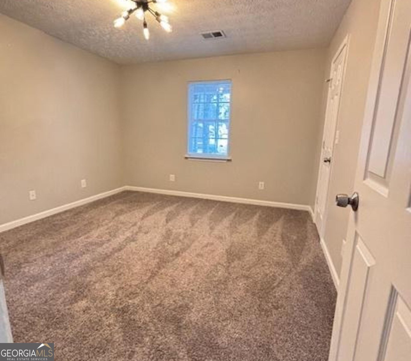 235 Riverbend Drive Covington - Photo 13