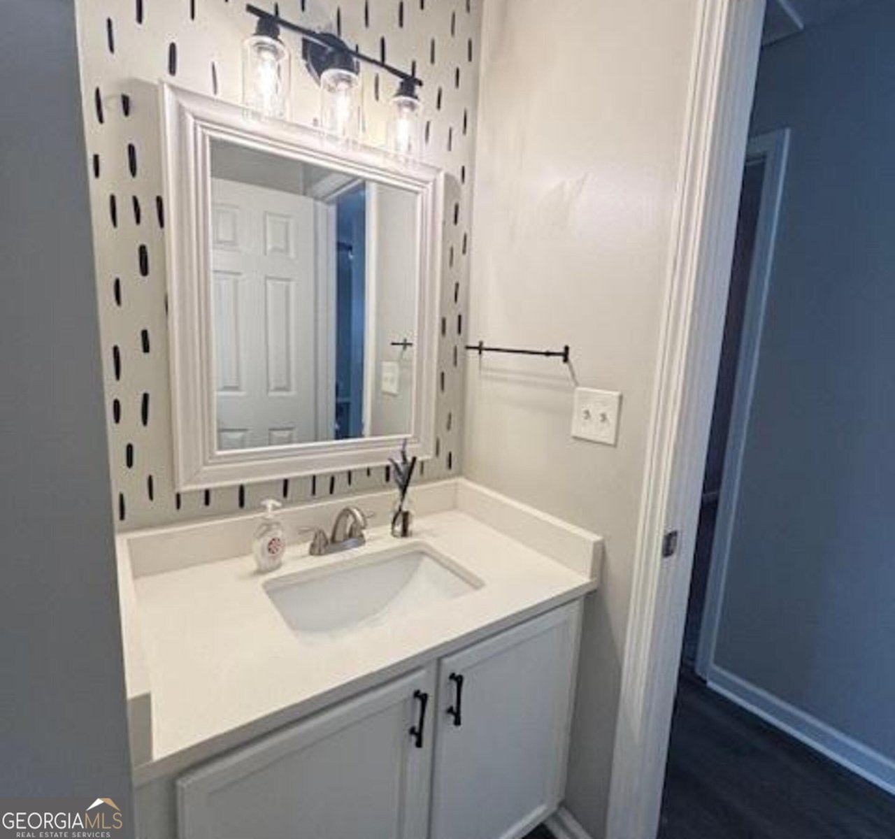 235 Riverbend Drive Covington - Photo 9