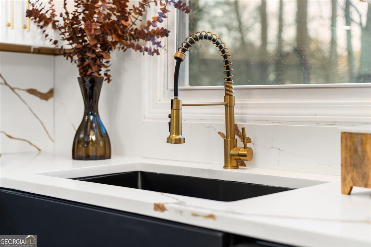 6630 Walker Road Riverdale - Photo 18