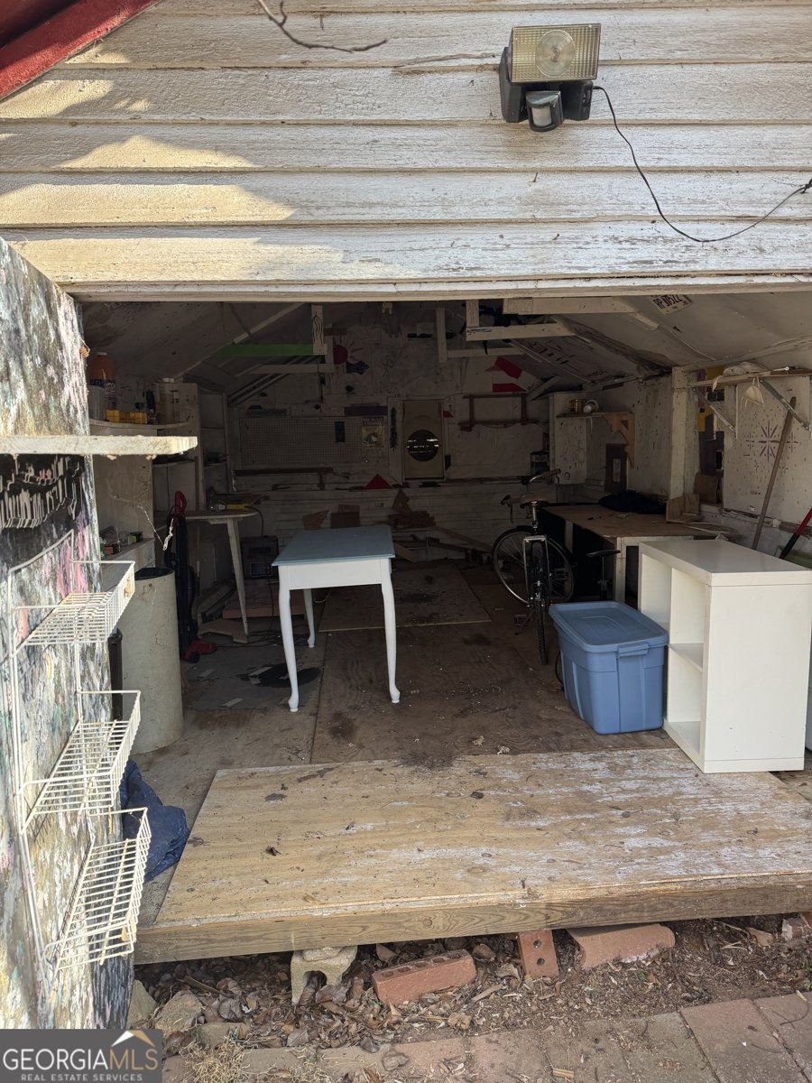 1437 E Broad Athens - Photo 12