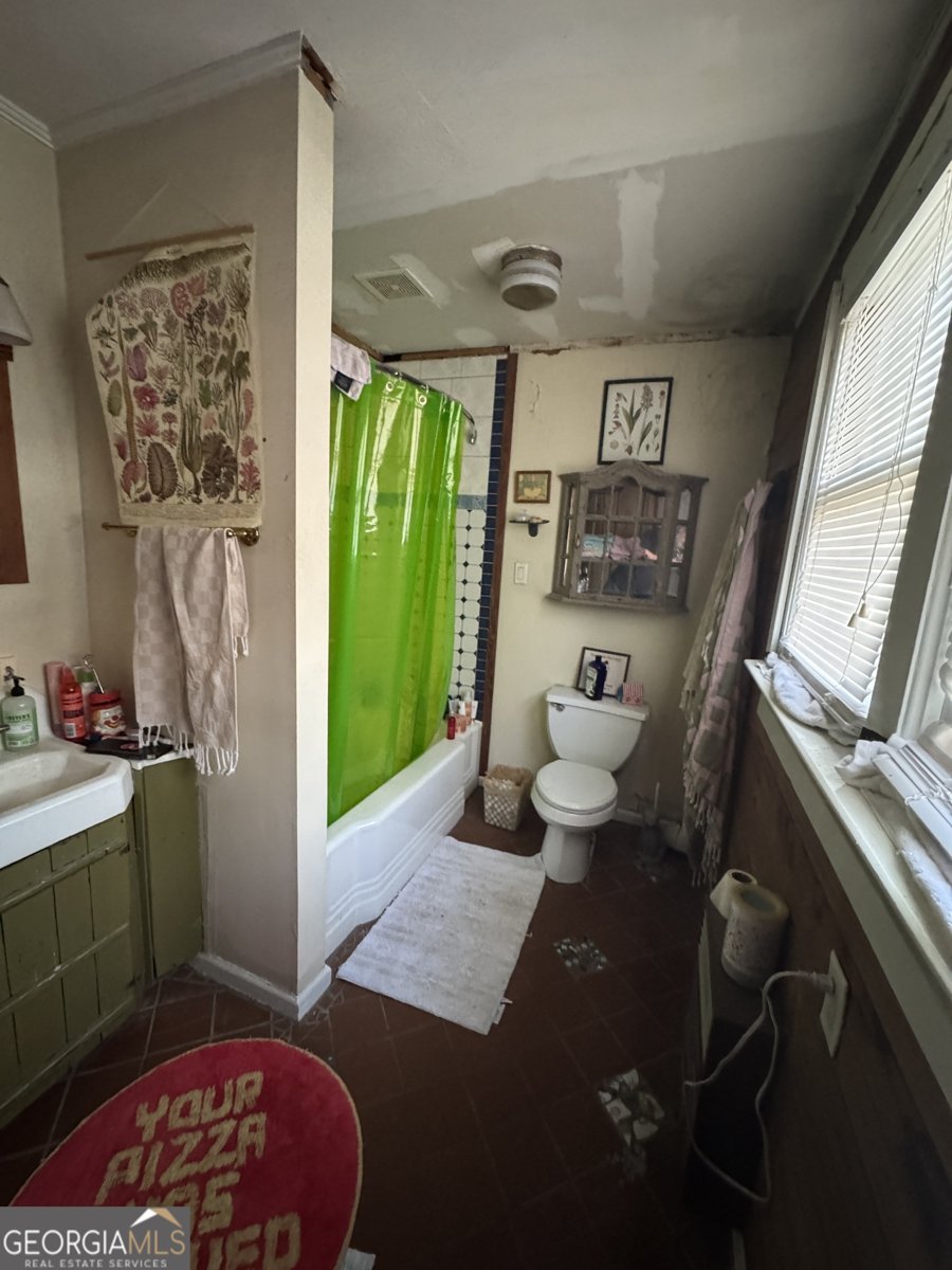 1437 E Broad Athens - Photo 7