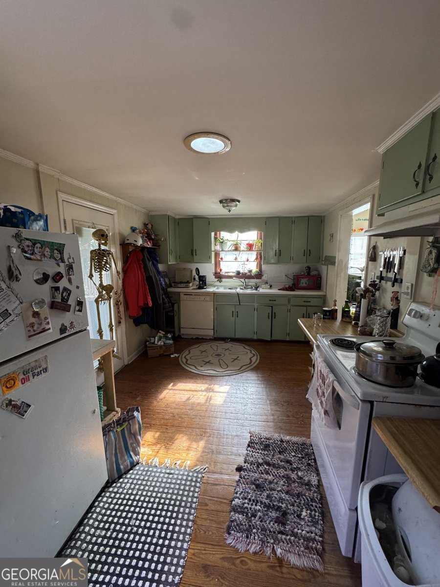 1437 E Broad Athens - Photo 8