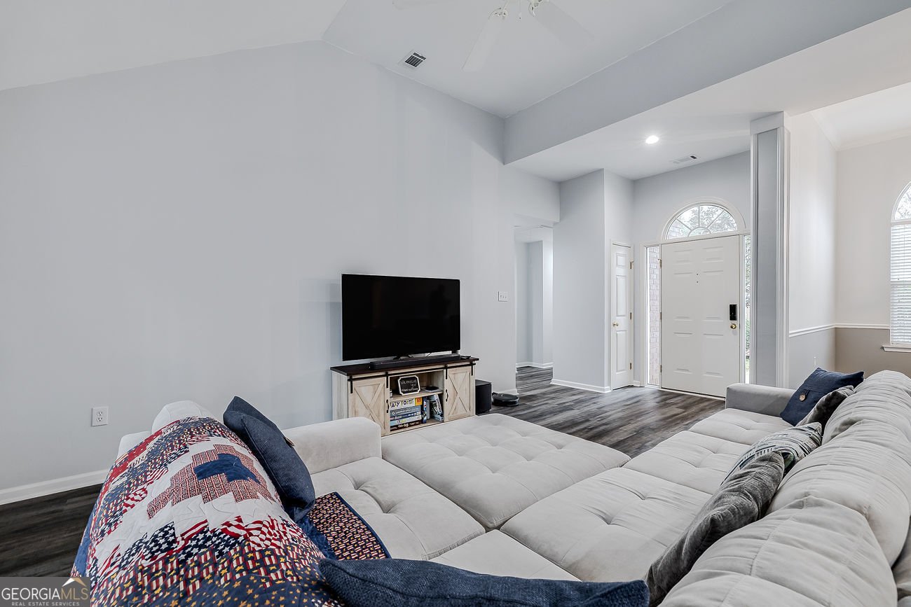 220 Parkview Court Savannah - Photo 11