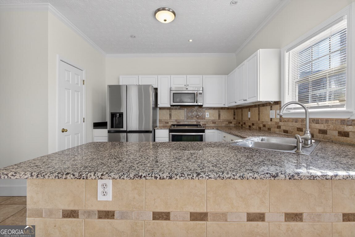 1070 Johns Landing Court Lawrenceville - Photo 11