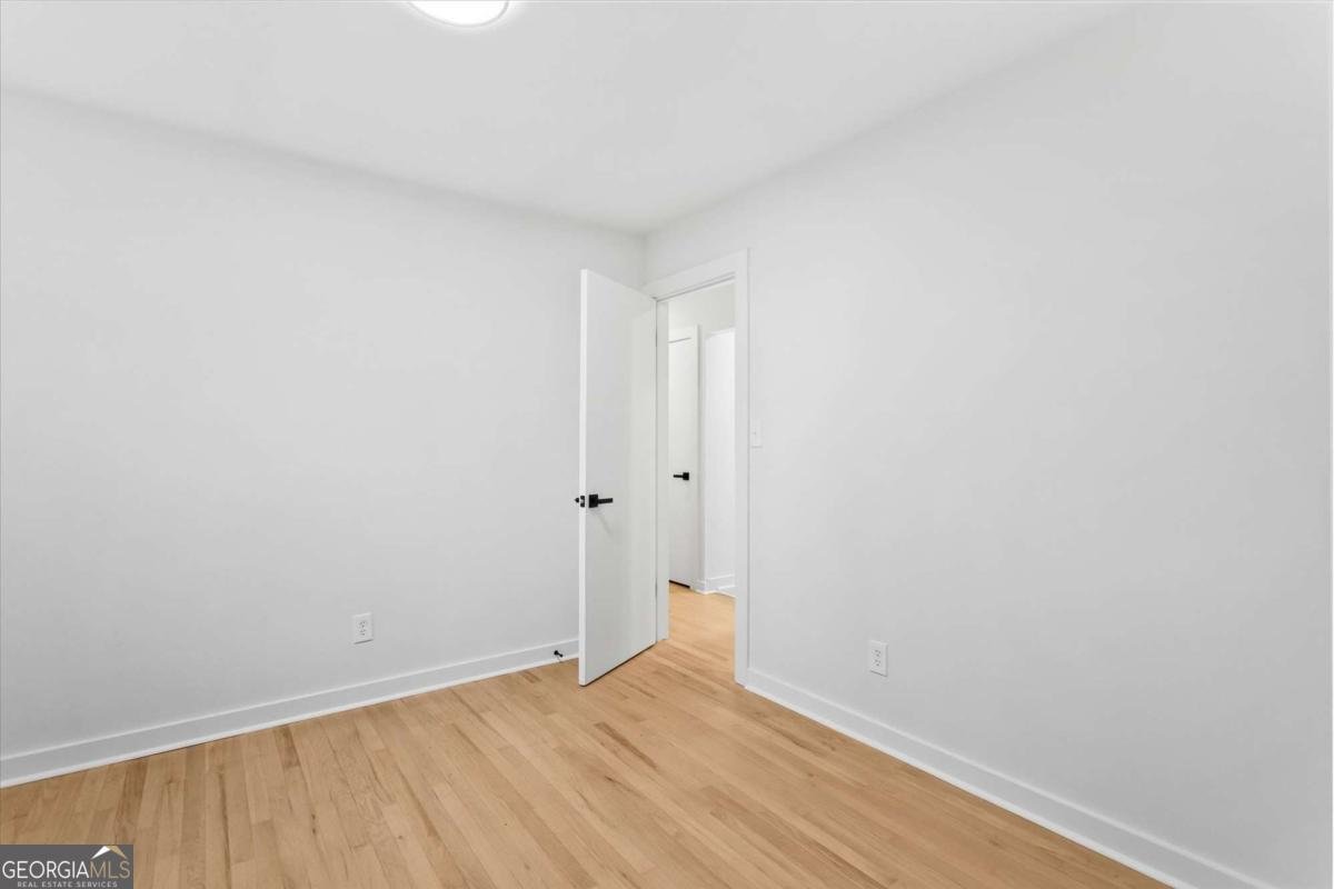 1891 Valley Ridge Dr SW Atlanta - Photo 28