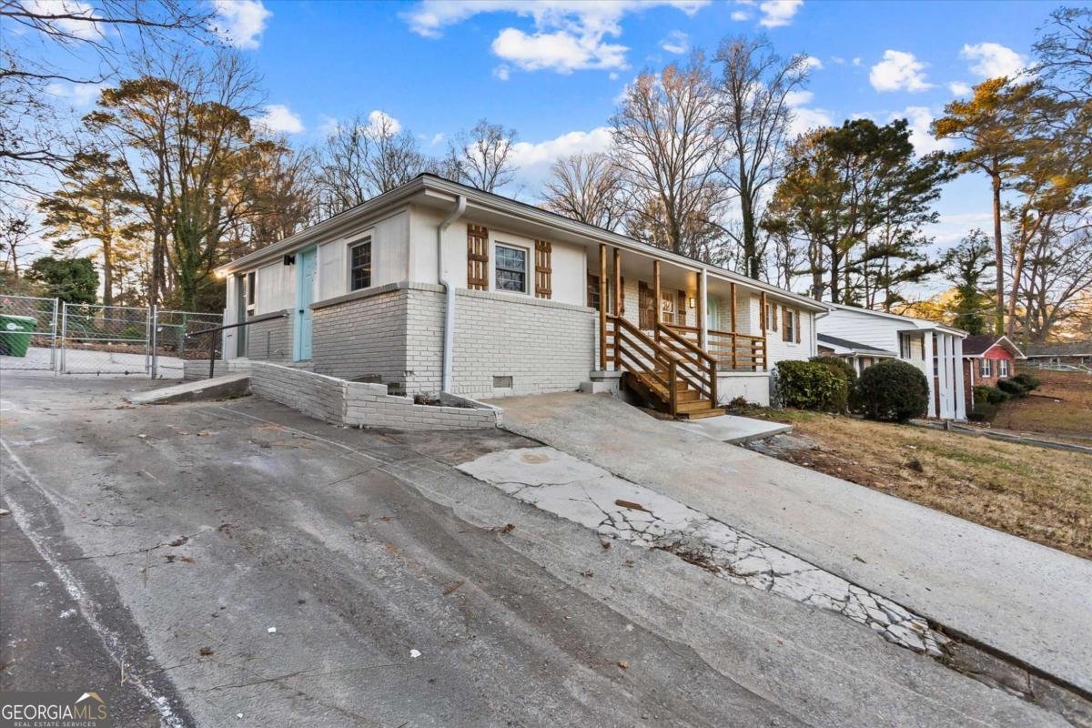 1891 Valley Ridge Dr SW Atlanta - Photo 41