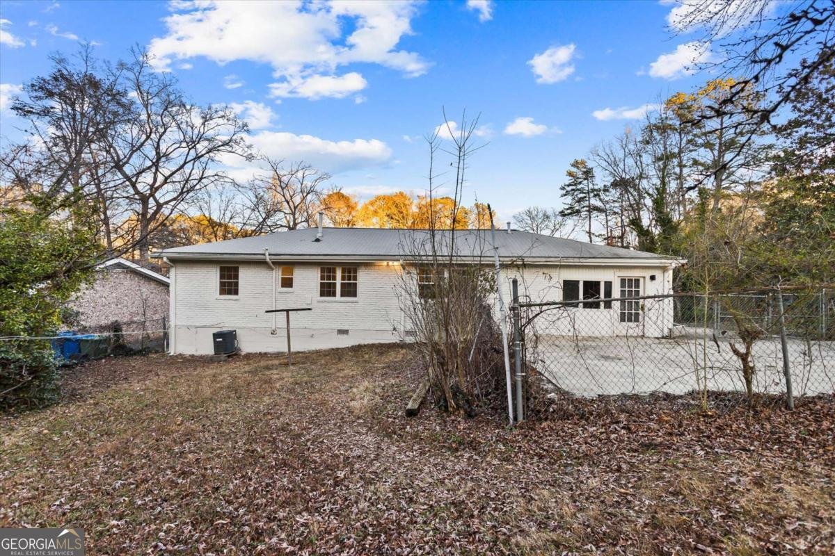 1891 Valley Ridge Dr SW Atlanta - Photo 43