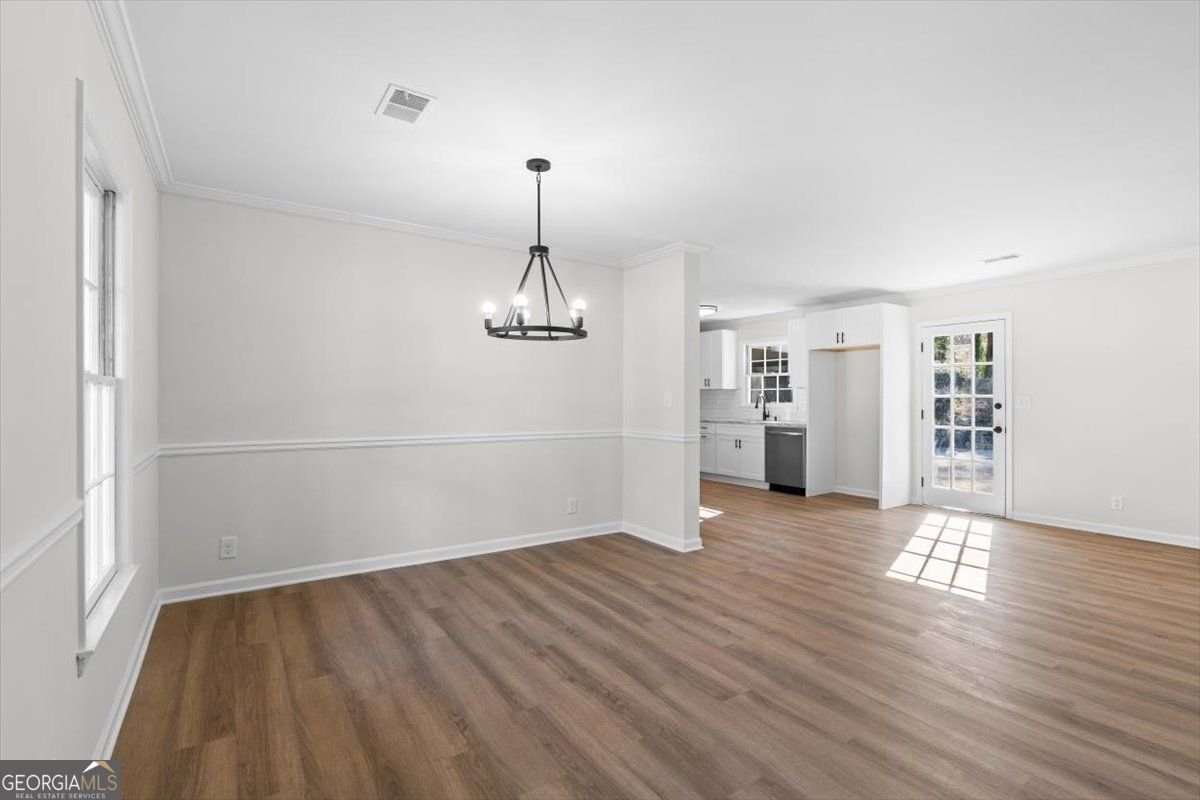 395 Ben Avenue Lilburn - Photo 12