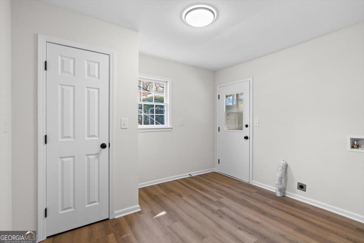 395 Ben Avenue Lilburn - Photo 32