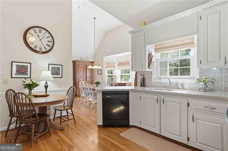 503 Falls Way Woodstock - Photo 15