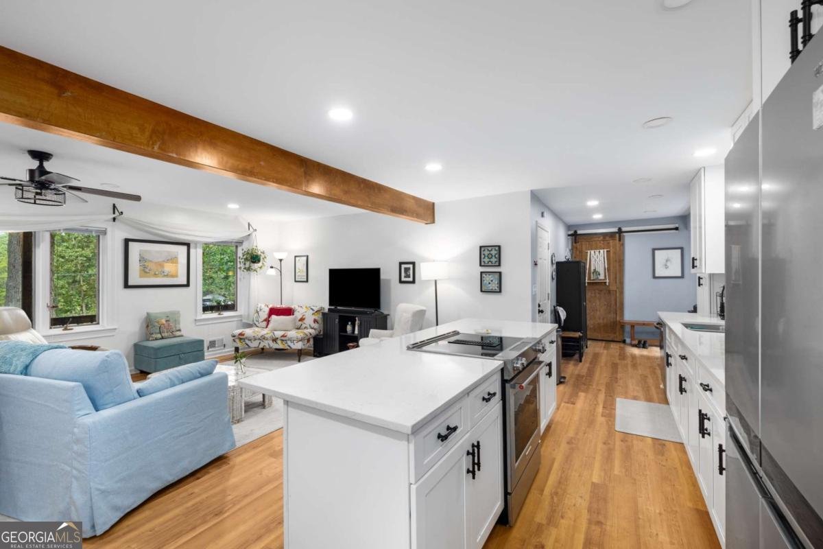 4406 Hale Drive Lilburn - Photo 12