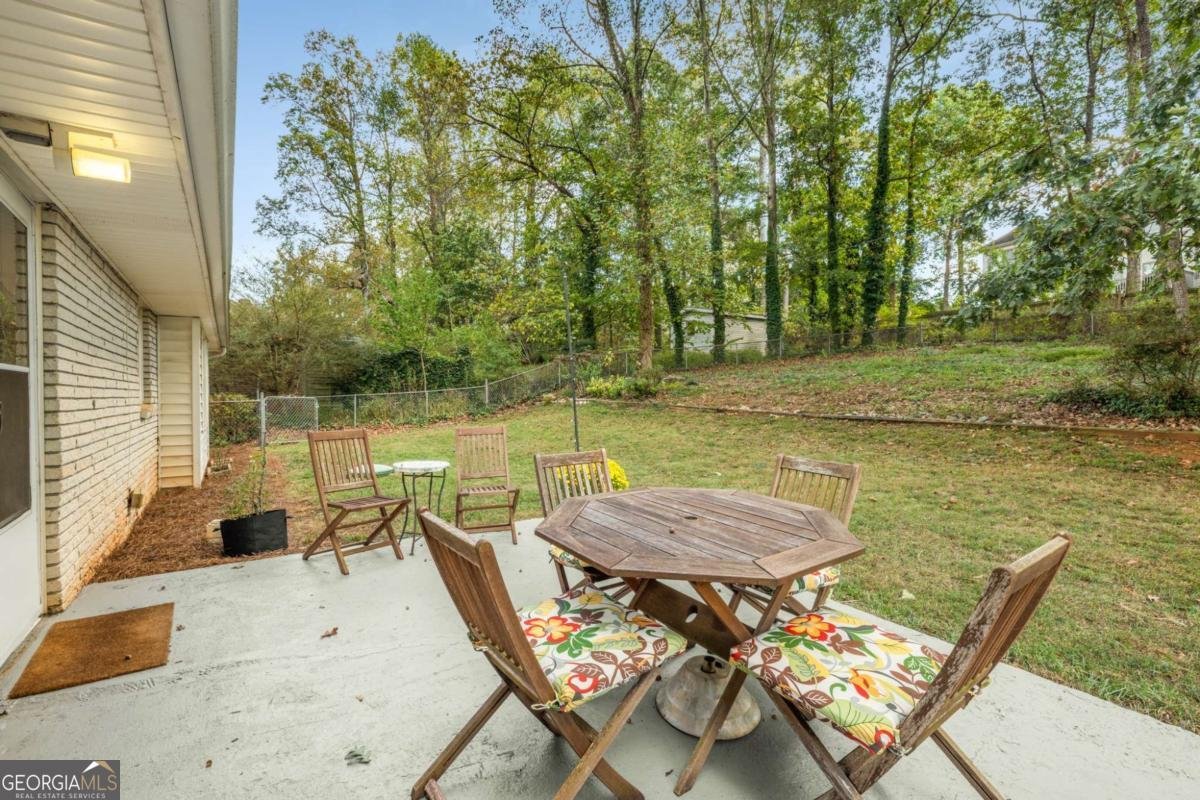 4406 Hale Drive Lilburn - Photo 42