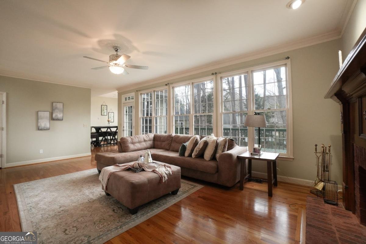 2275 Shore View Way Suwanee - Photo 8