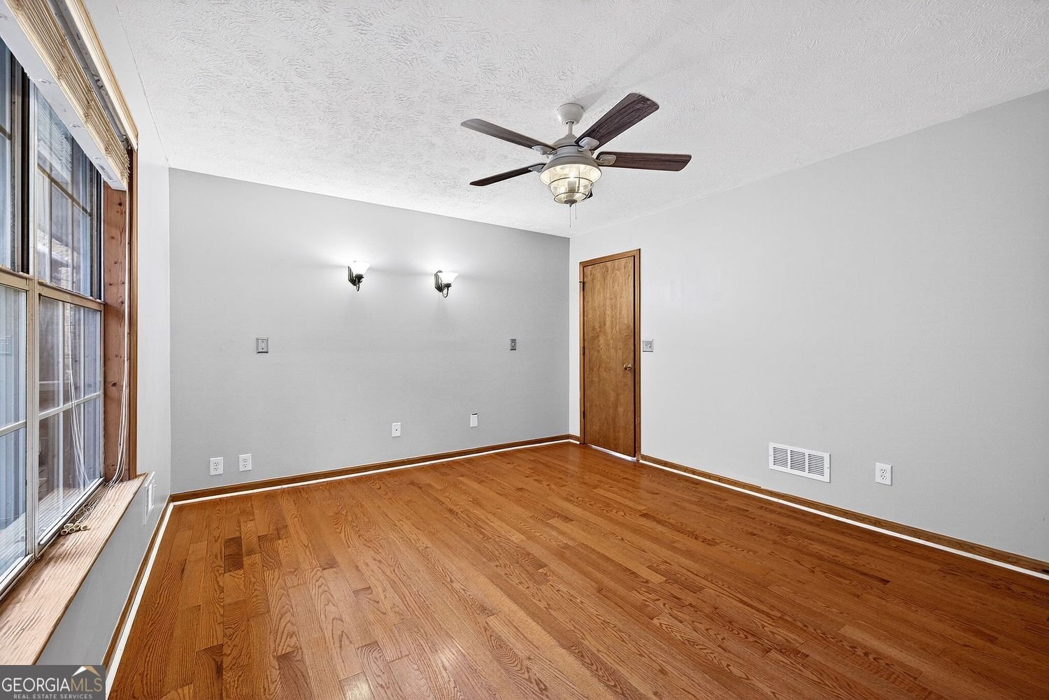 290 Laney Court McDonough - Photo 33