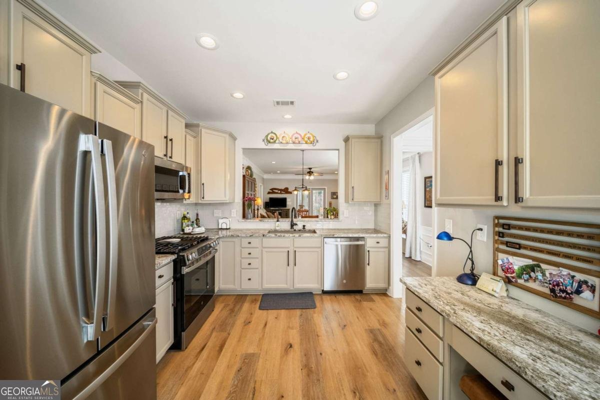 331 Sandy Springs Drive Griffin - Photo 17