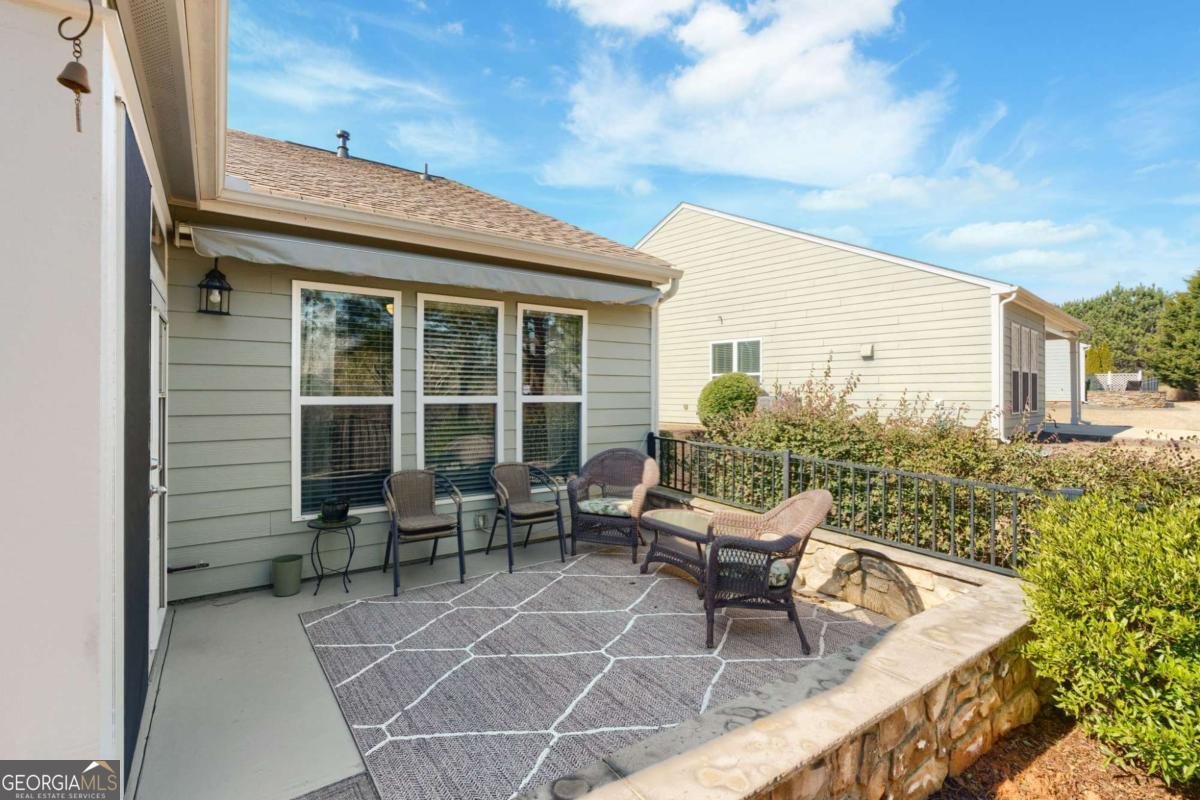 331 Sandy Springs Drive Griffin - Photo 8