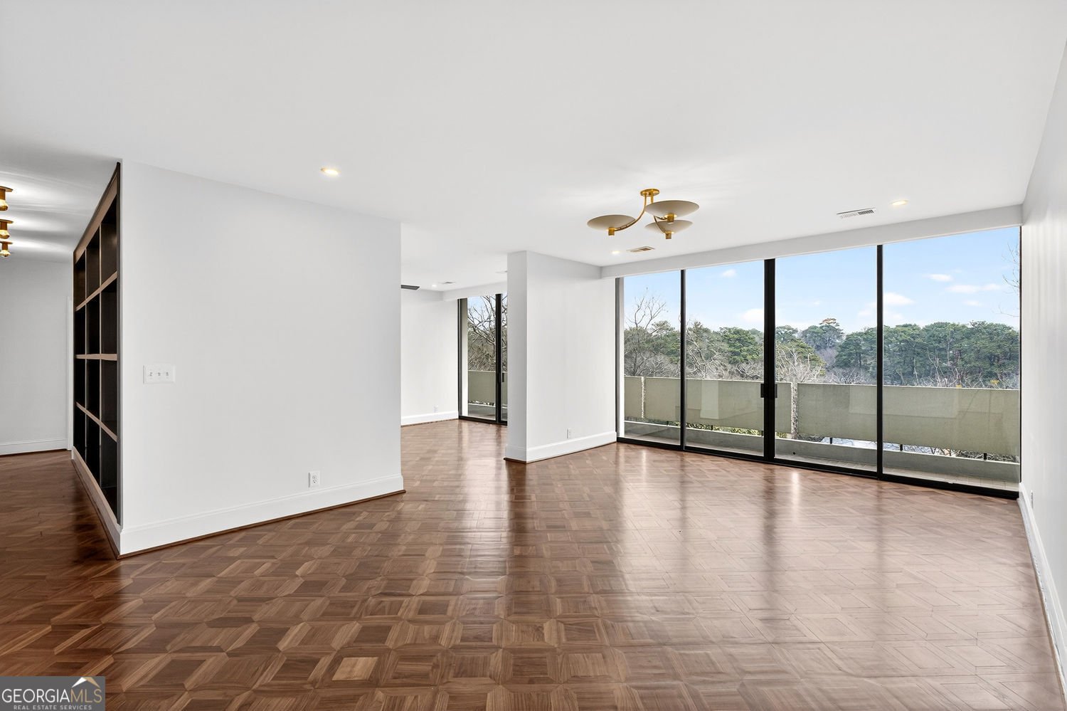 2575 Peachtree Road Atlanta - Photo 1