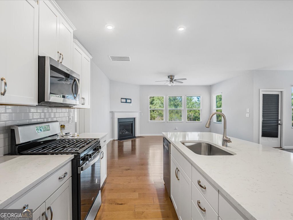 325 Village Lane Fairburn - Photo 10