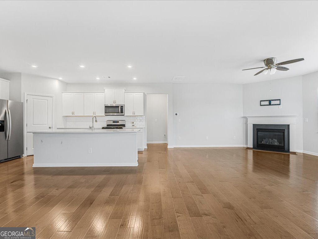 325 Village Lane Fairburn - Photo 12