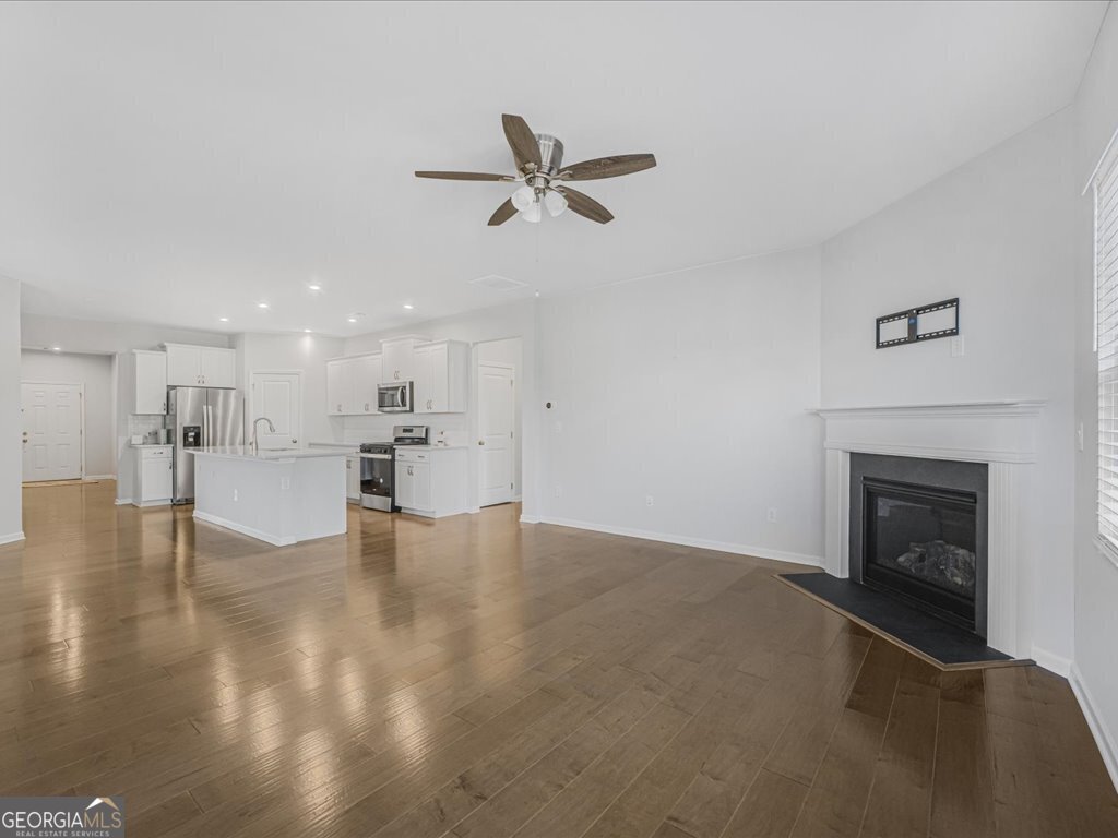 325 Village Lane Fairburn - Photo 17