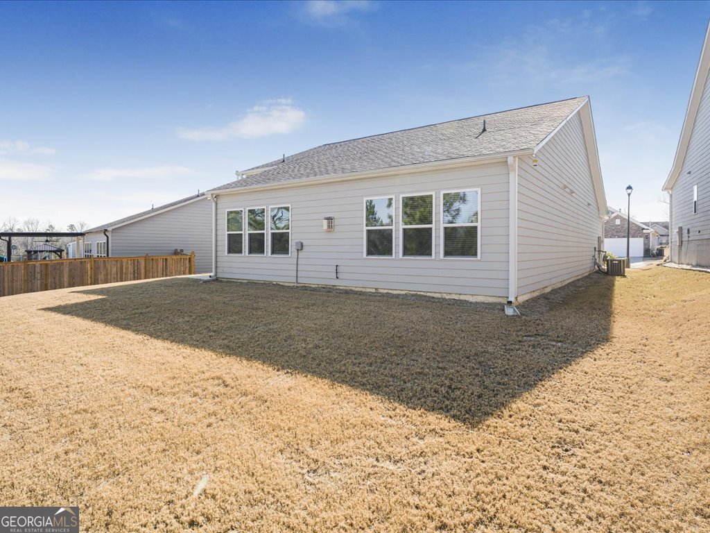 325 Village Lane Fairburn - Photo 33