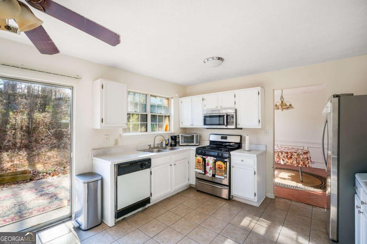 1401 Windmoor Kennesaw - Photo 17