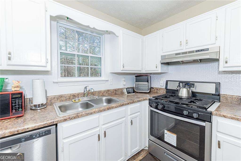 2641 Short Trail Lithia Springs - Photo 6