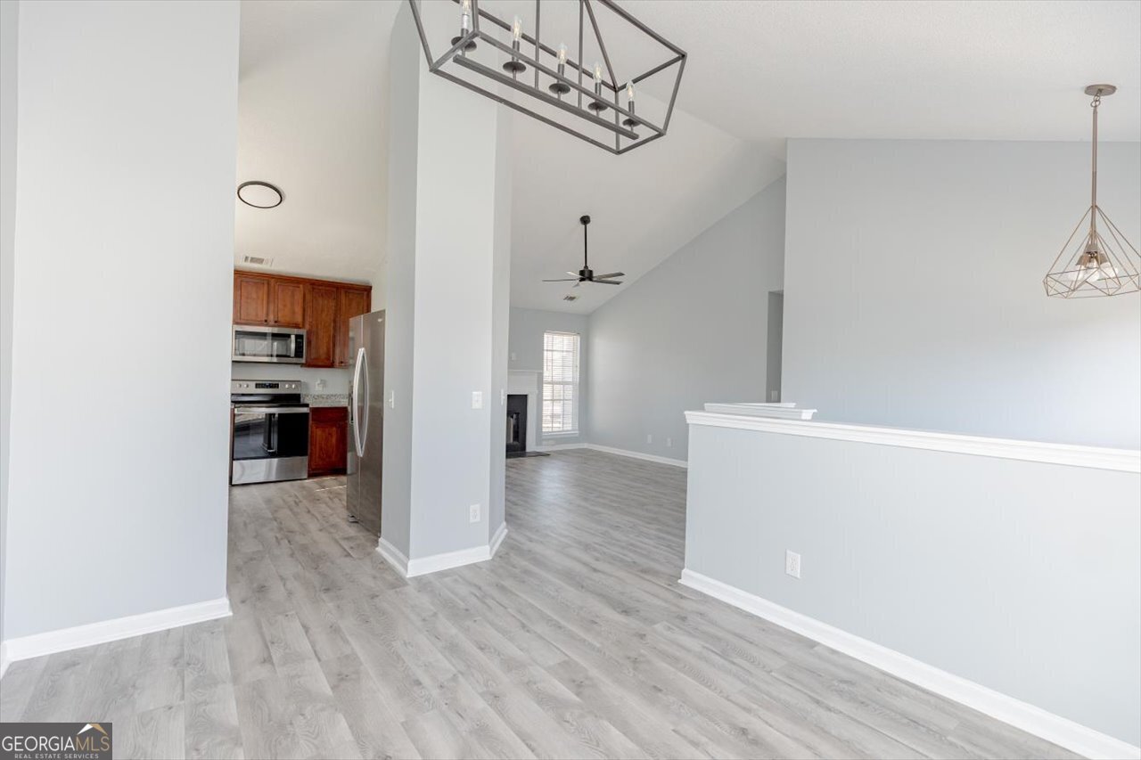 105 Browning Point Byron - Photo 13