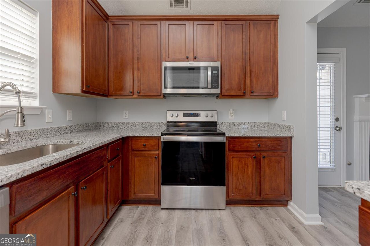 105 Browning Point Byron - Photo 15