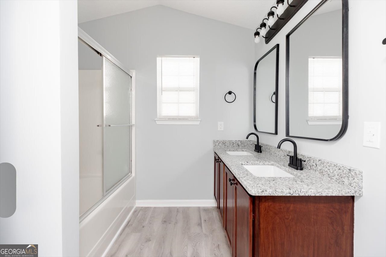 105 Browning Point Byron - Photo 26