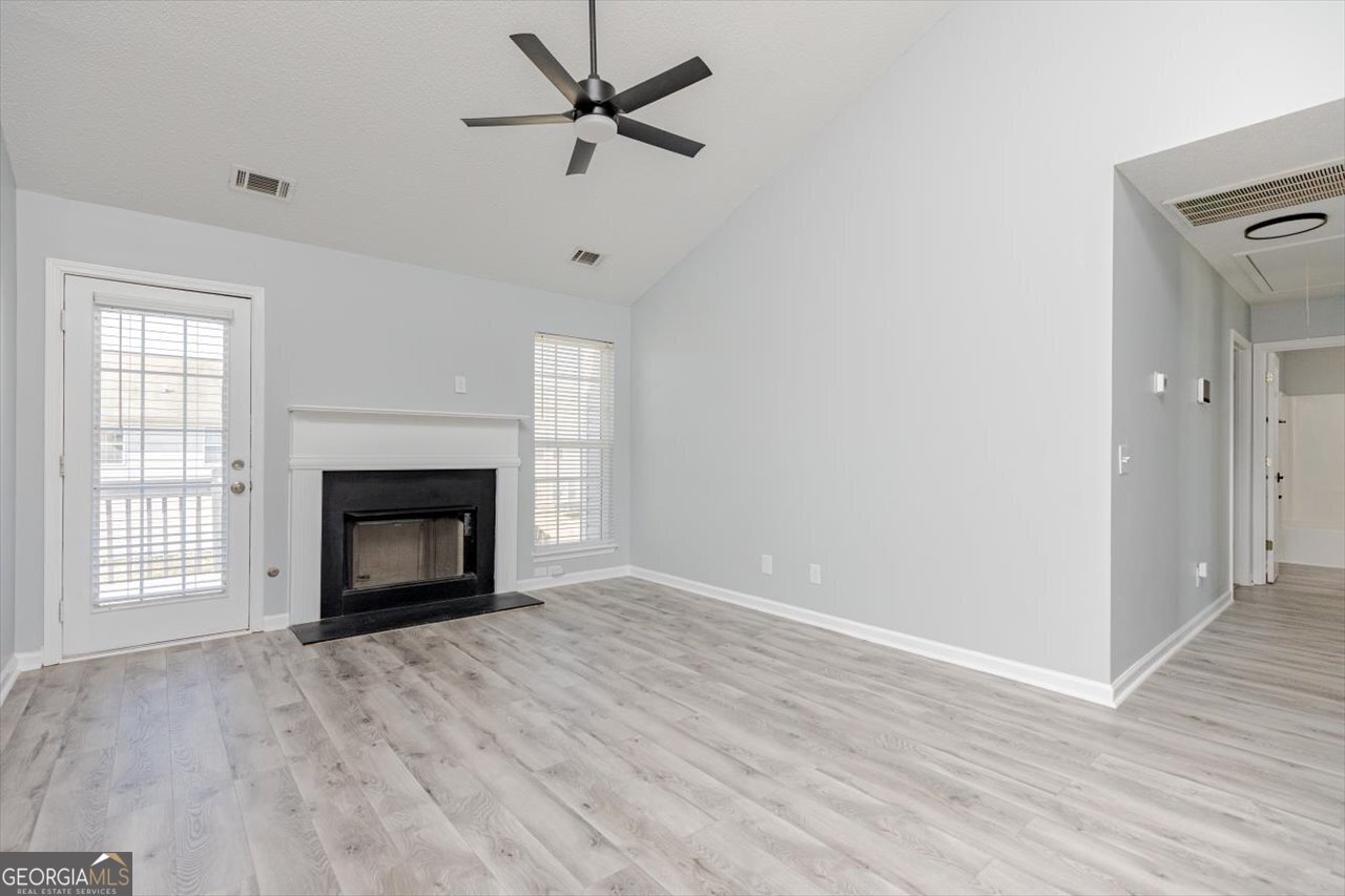 105 Browning Point Byron - Photo 8