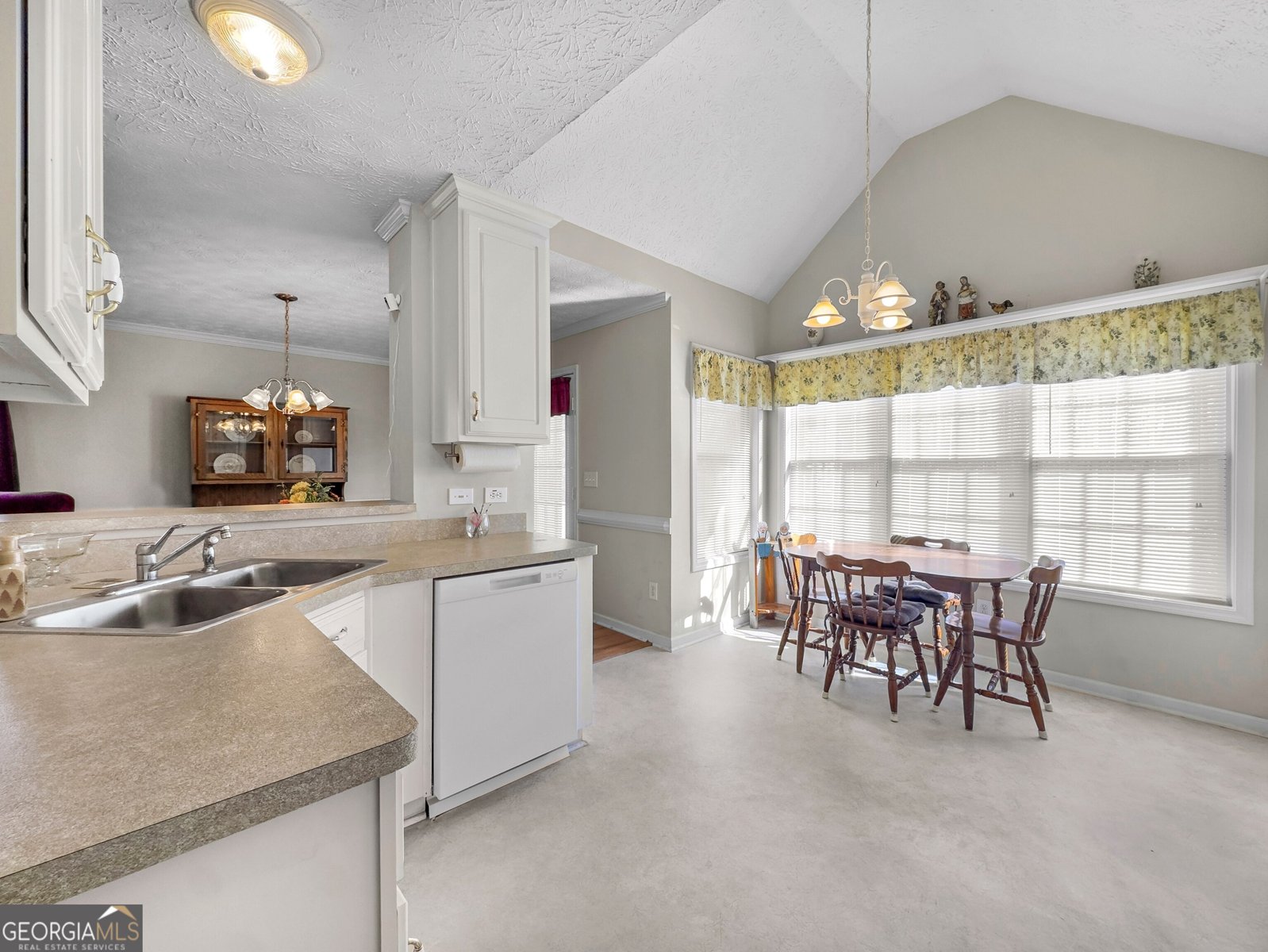 1126 Strath Clyde Way McDonough - Photo 13