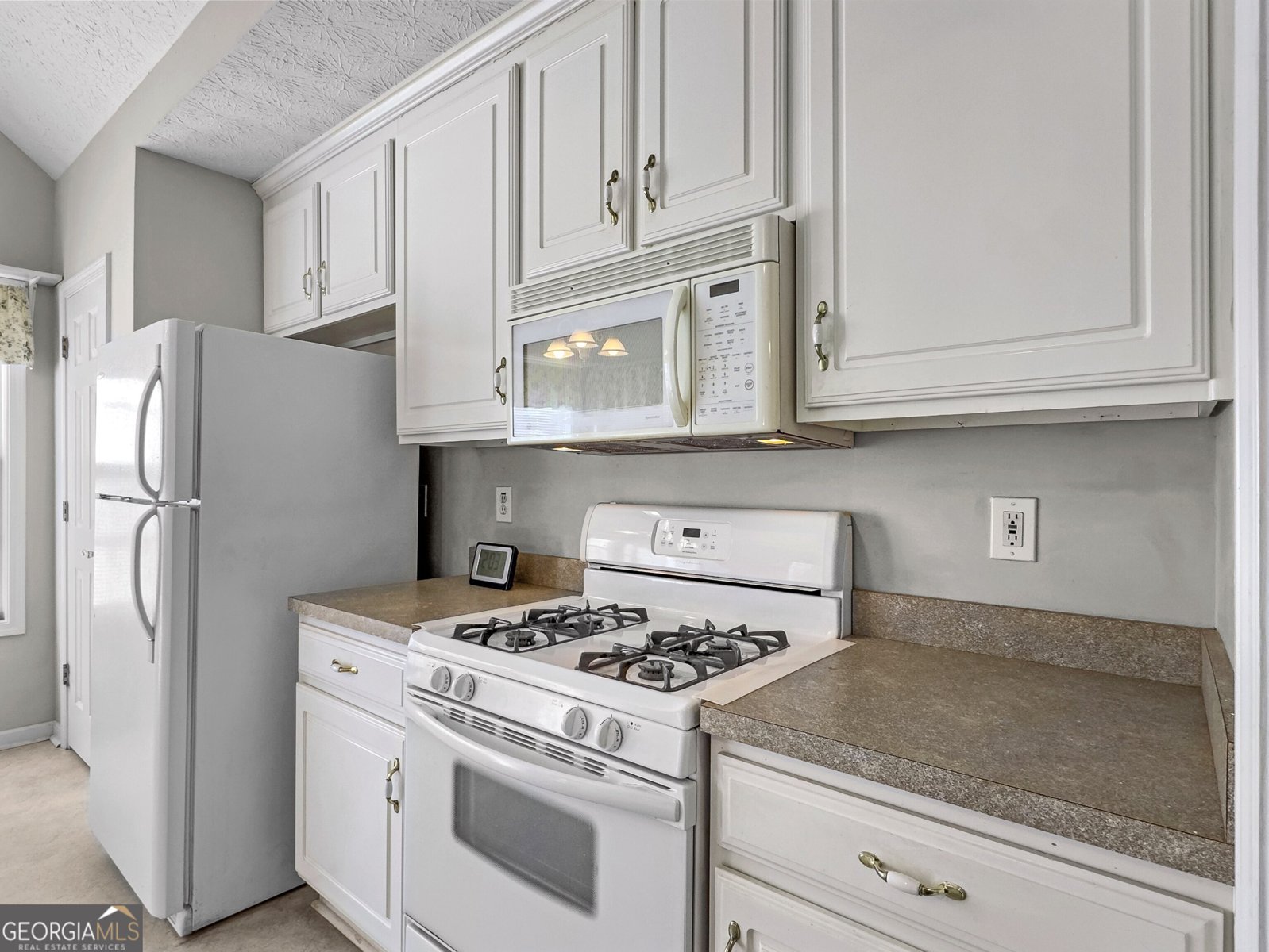 1126 Strath Clyde Way McDonough - Photo 16