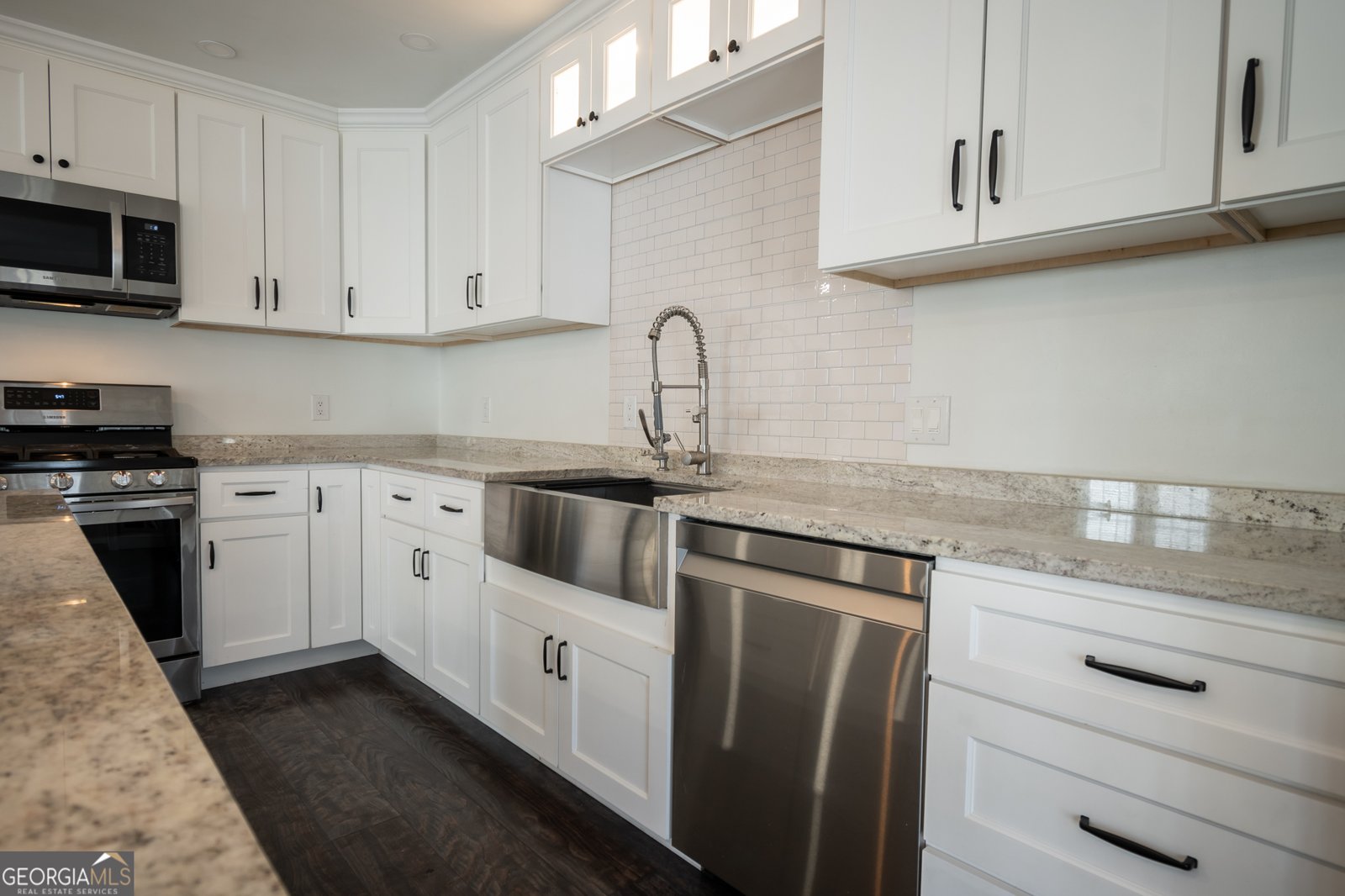 110 Lakeview Drive Winterville - Photo 13