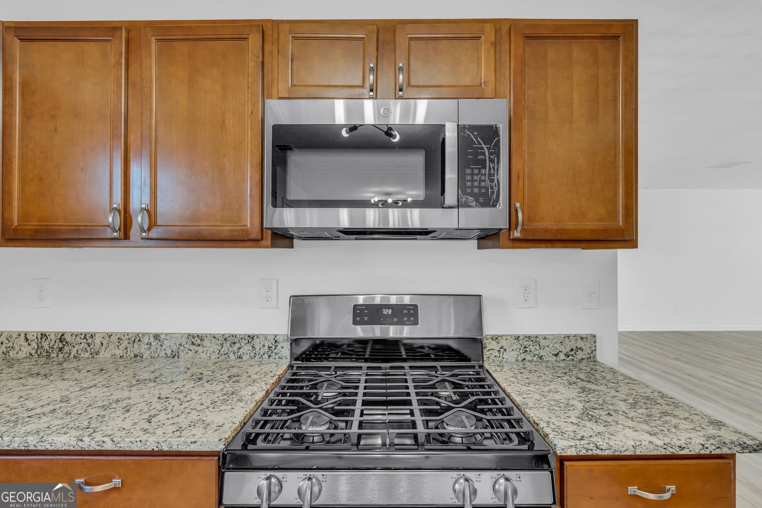 433 Pearl Street Locust Grove - Photo 12