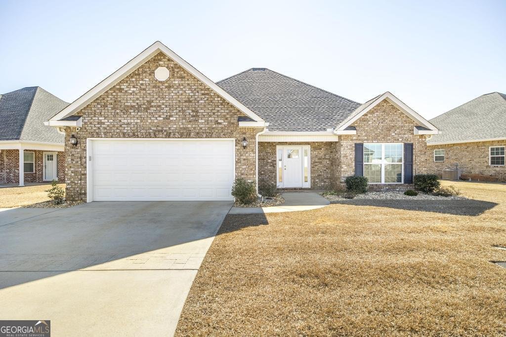 420 Lamplight Drive Byron - Photo 1