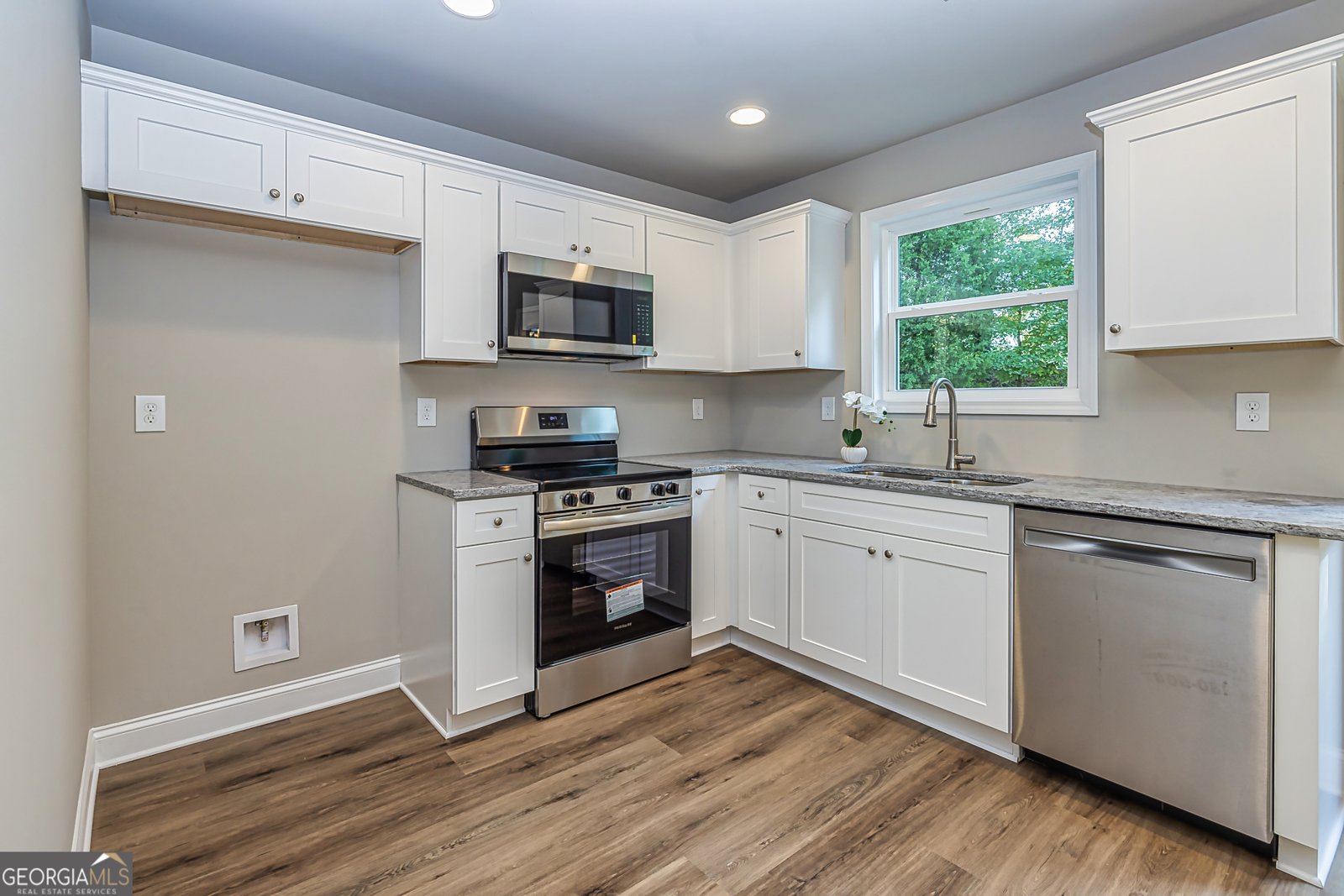 407 Barnetts Bridge Road Jackson - Photo 25