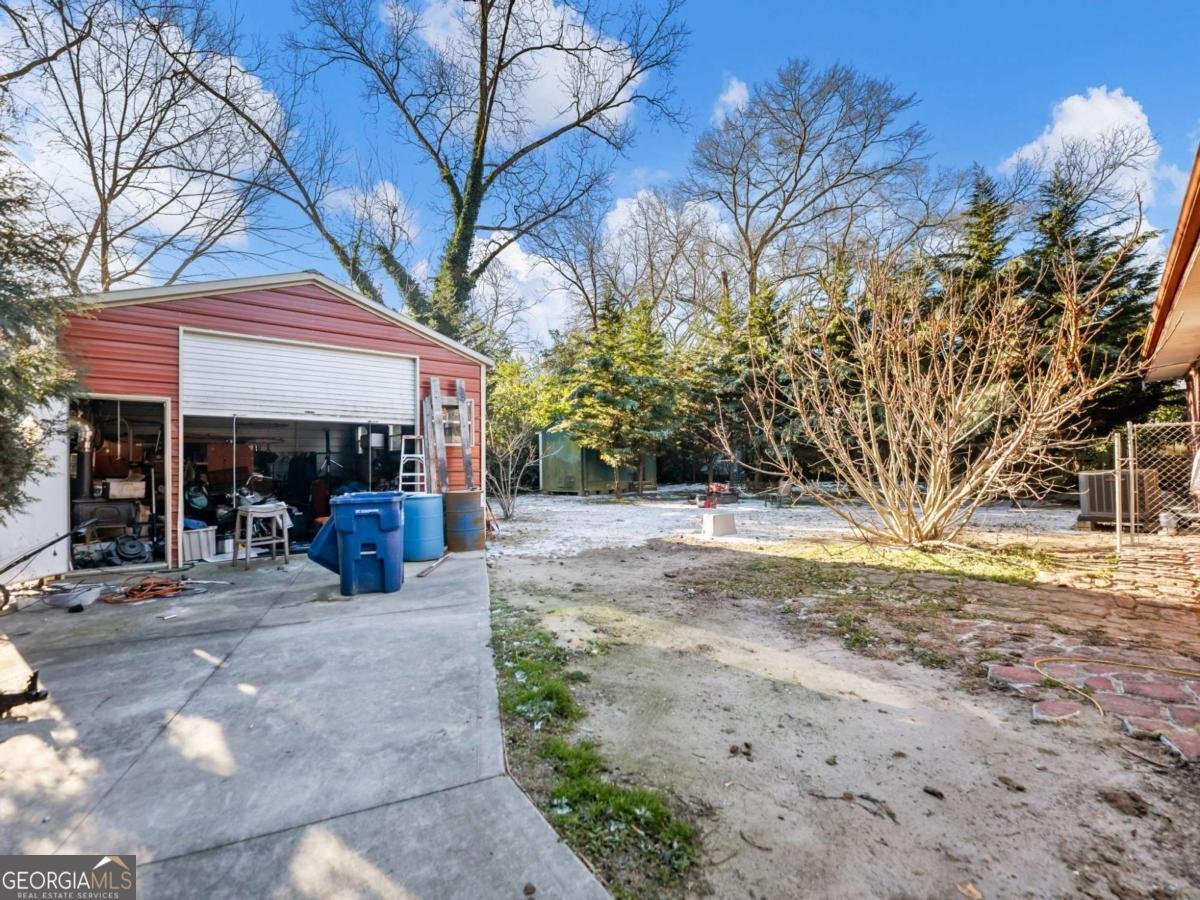 127 Center Street Winder - Photo 21