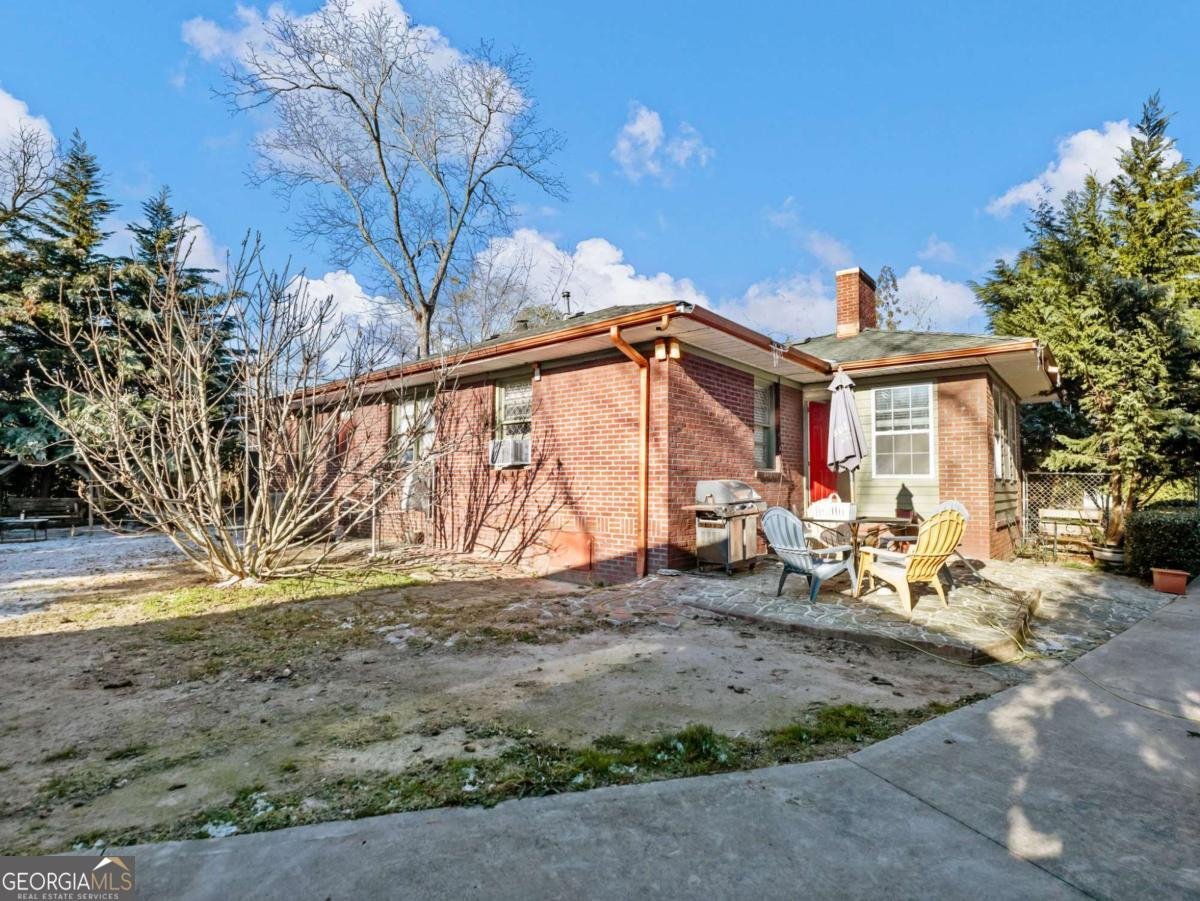 127 Center Street Winder - Photo 29