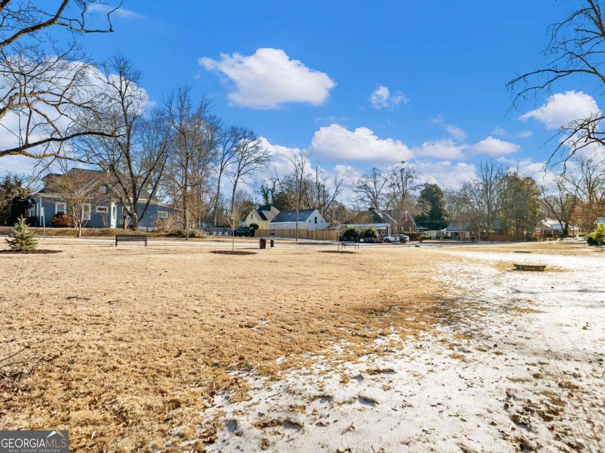 127 Center Street Winder - Photo 31