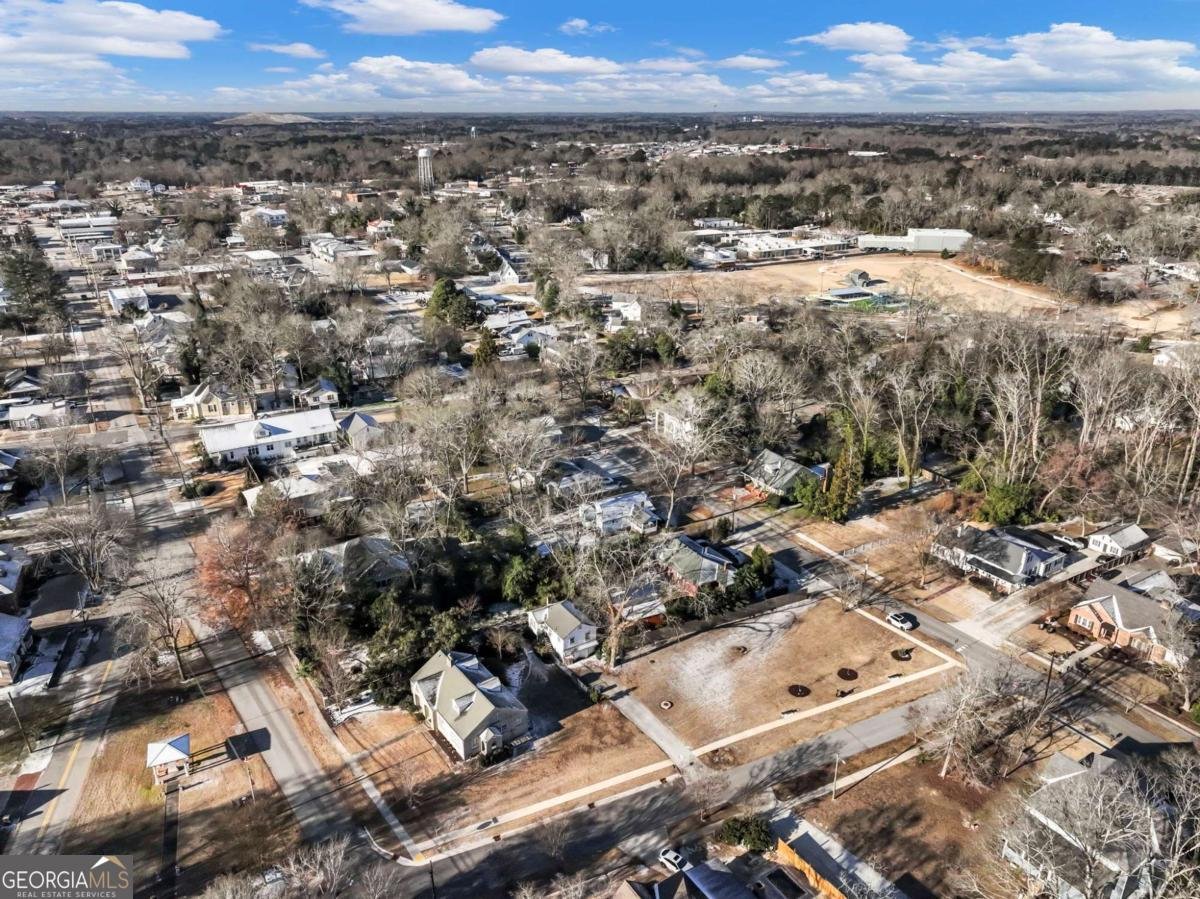 127 Center Street Winder - Photo 34