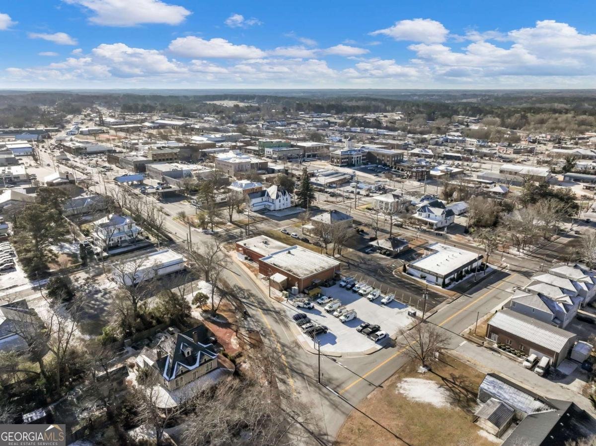 127 Center Street Winder - Photo 41