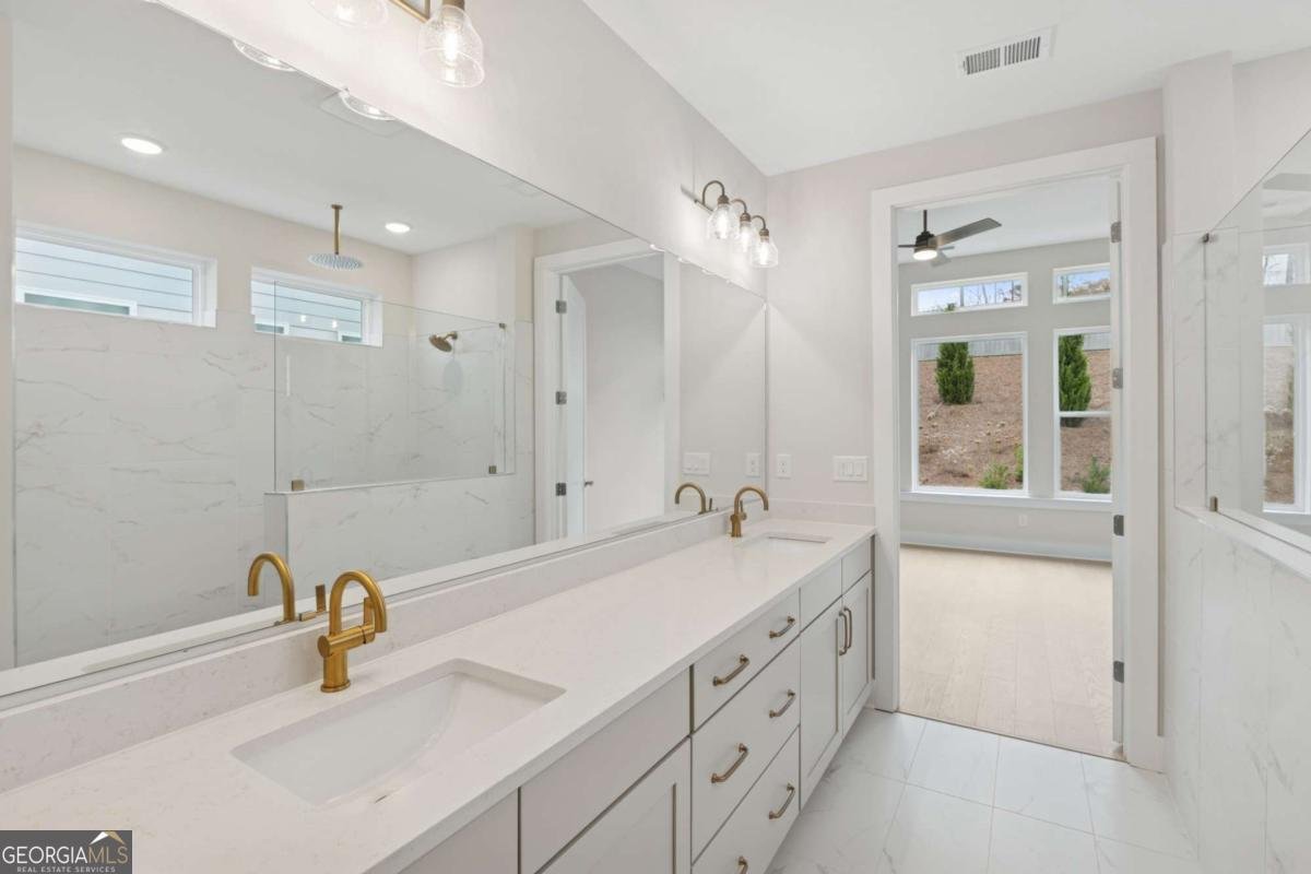 242 Strawberry Lane Woodstock - Photo 13