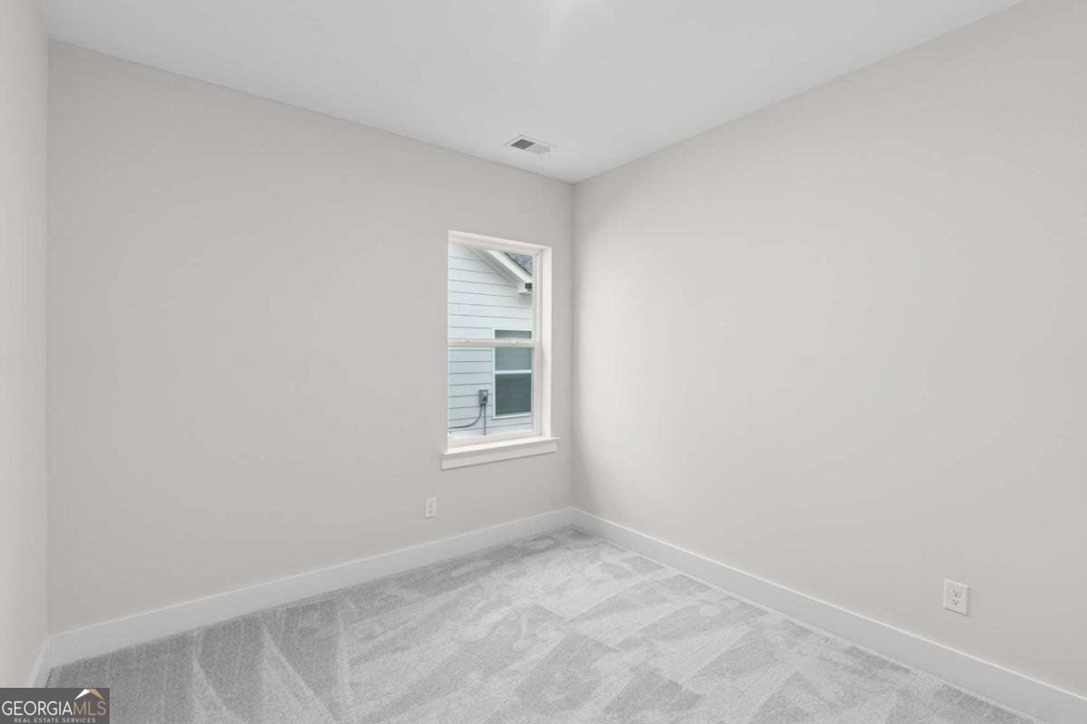 242 Strawberry Lane Woodstock - Photo 7