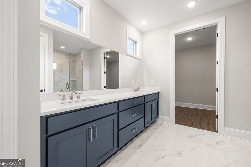 2255 Windsor Bluffs Drive Cumming - Photo 6