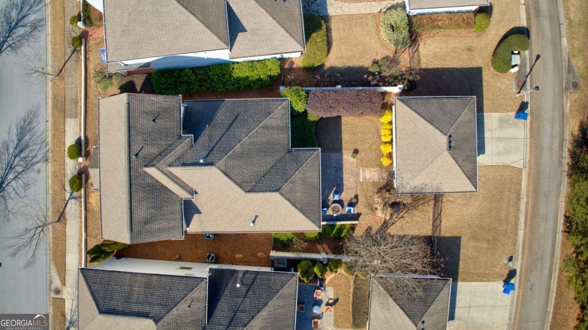 3530 Greenleffe Drive Statham - Photo 37