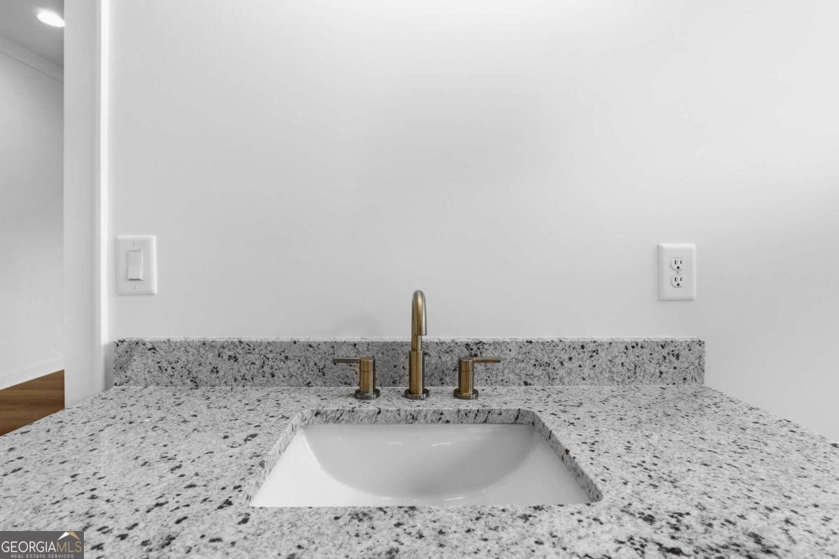 679 College Drive Madison - Photo 18