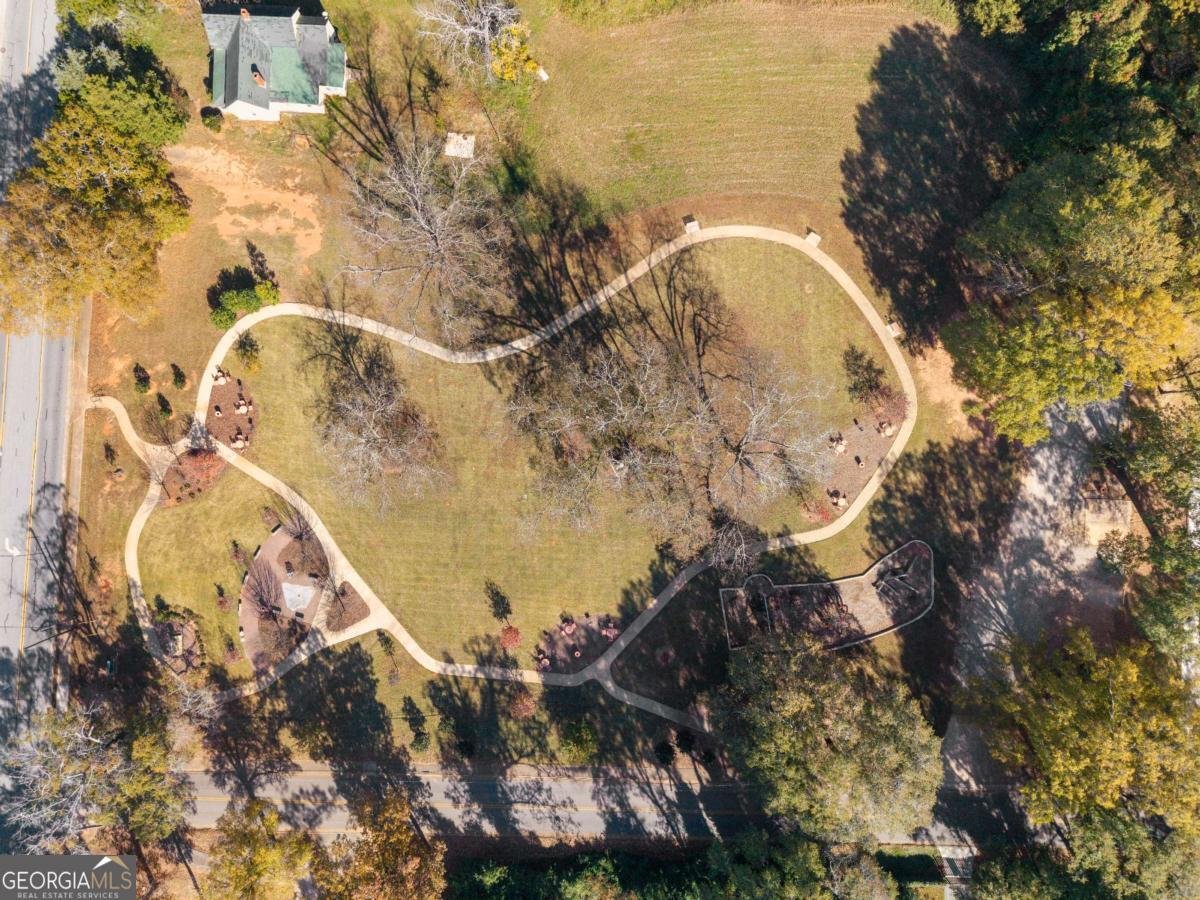 679 College Drive Madison - Photo 37