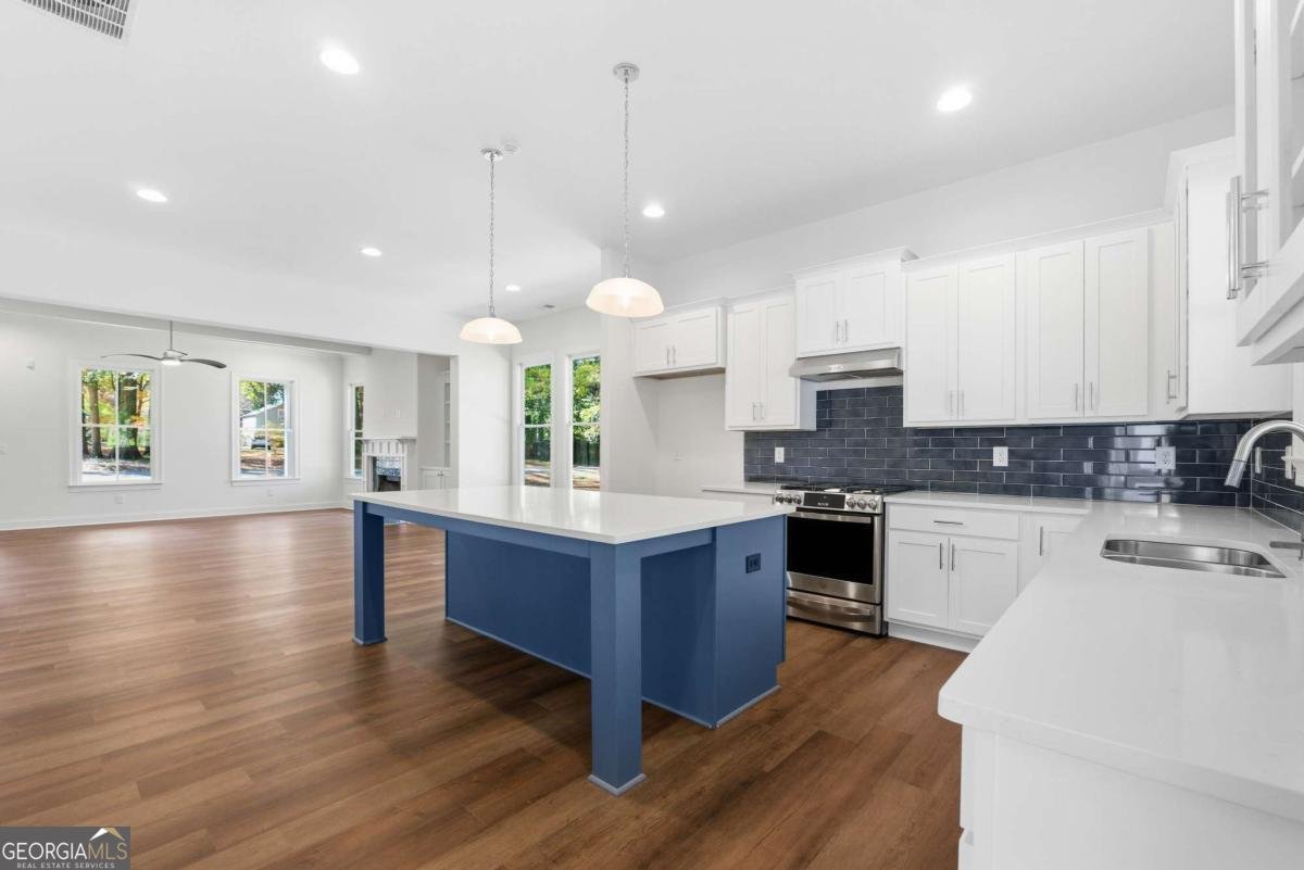 679 College Drive Madison - Photo 8